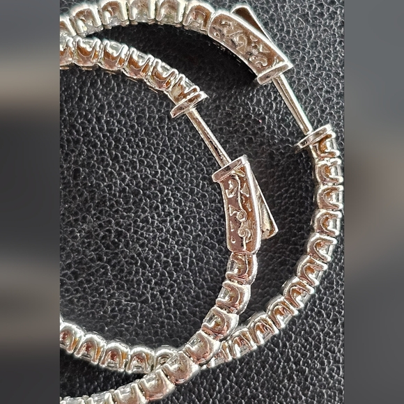 Sterling Silver Rhodium-plated CZ In and Out Hinged Hoop Earrings - Picture 3 of 6